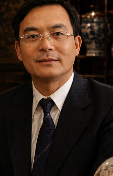 Xiong Jianjun, Pioneer of Chinese Falangcai Porcelain